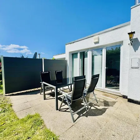 Holiday home Kliff-haeuschen Rostock