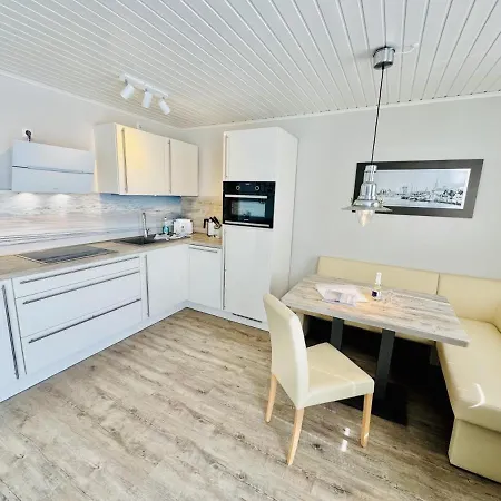 Holiday home Kliff-haeuschen *